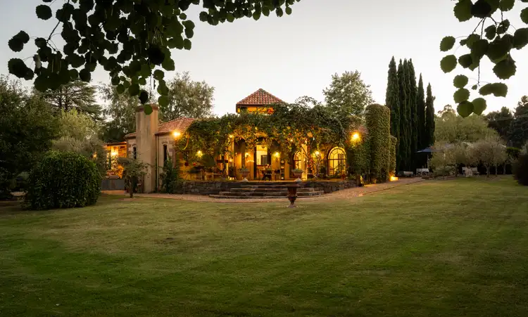 24 STANLEY ROAD, Stanley VIC 3747