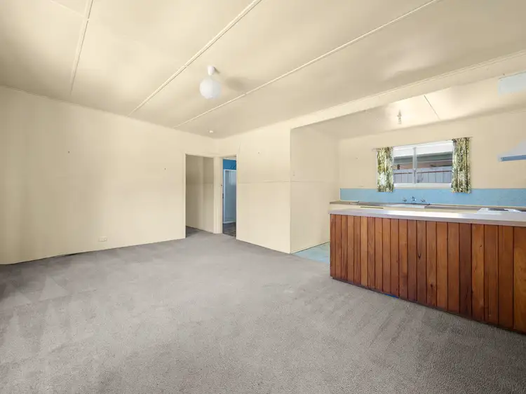 Fifth view of Homely unit listing, 2/6 Charman Avenue, Euroa VIC 3666