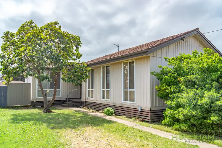 4 Felstead Avenue, Horsham VIC 3400