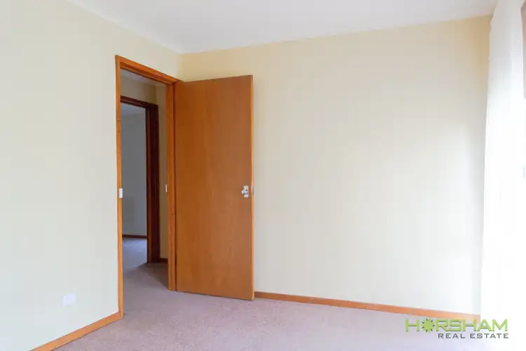 Seventh view of Homely house listing, 4 Felstead Avenue, Horsham VIC 3400