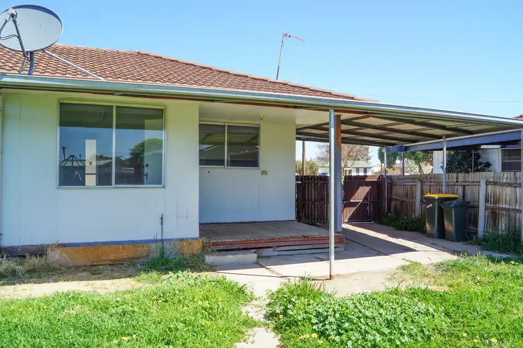 Fifth view of Homely house listing, 6 Felstead Avenue, Horsham VIC 3400