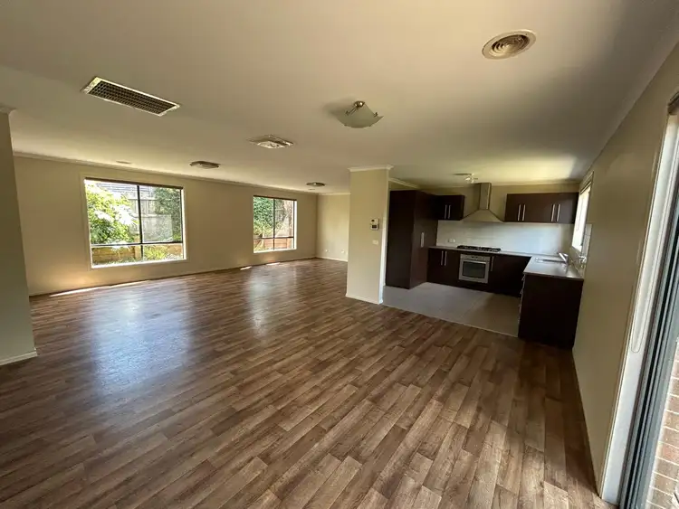 Fifth view of Homely house listing, 9 YELLOW GUM DRIVE, Pakenham VIC 3810