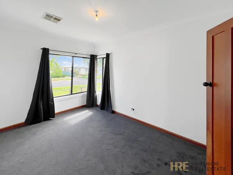 Fourth view of Homely house listing, 1/10 Sinclair Place, Horsham VIC 3400