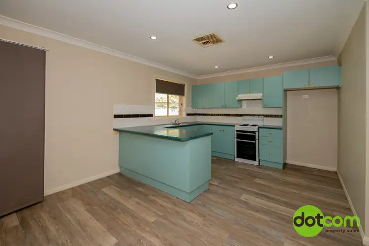 Fifth view of Homely house listing, 31 Murrumbidgee Place, Dubbo NSW 2830