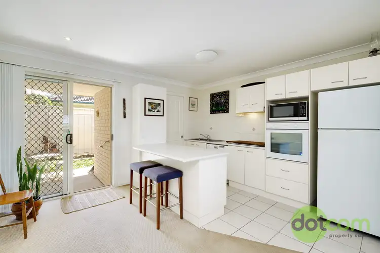 Fifth view of Homely villa listing, 4/305 Main Road, Fennell Bay NSW 2283