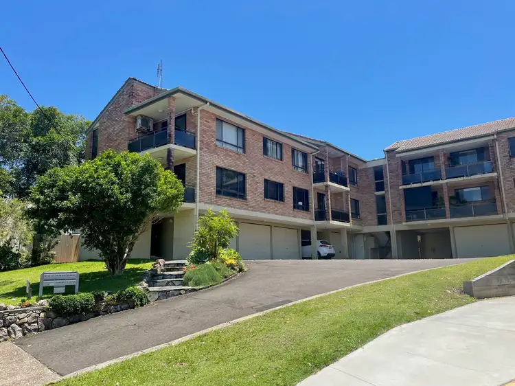 4 Ray Street