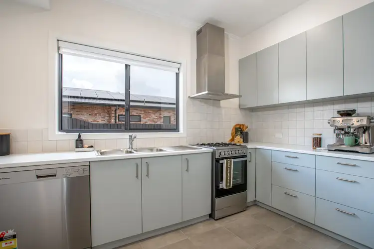 Sixth view of Homely house listing, 48 William Street, Wodonga VIC 3690