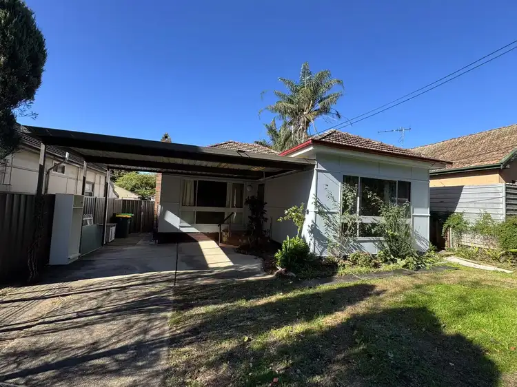 198 Belmore Road North, Riverwood NSW 2210