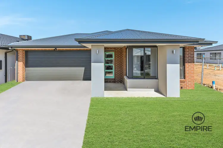 4639 Bromeliad Street, Clyde North VIC 3978
