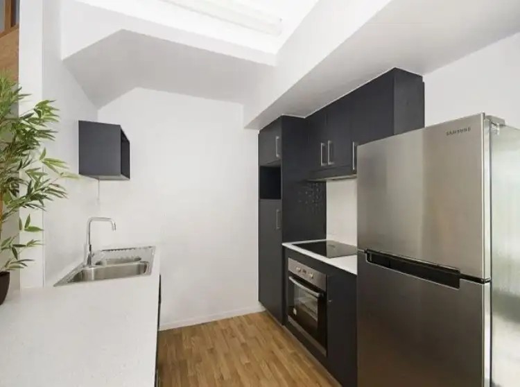Fifth view of Homely unit listing, 5/9 Carter Street, North Ward QLD 4810