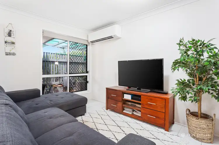 Third view of Homely semi-detached listing, 1/15 Ashgrove Crescent, Taranganba QLD 4703