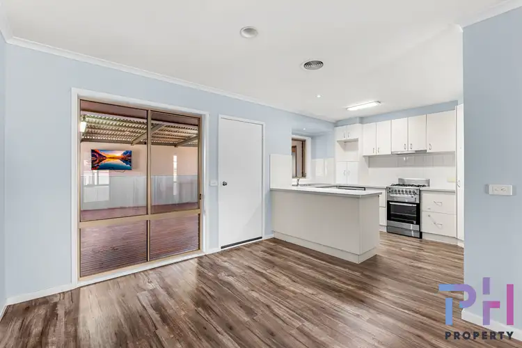 Fifth view of Homely house listing, 5 Manooka Court, California Gully VIC 3556