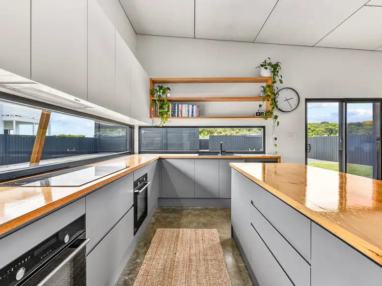 Fifth view of Homely house listing, 18 Mabel Street, Beachport SA 5280