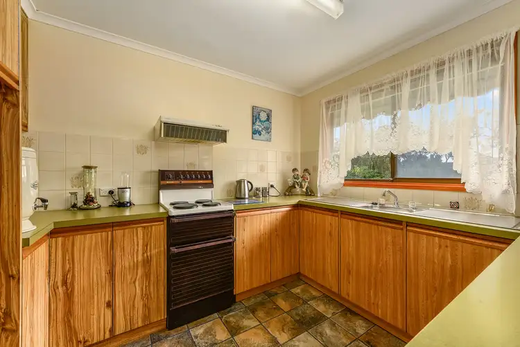 Sixth view of Homely house listing, 11 Moonah Avenue, Nelson VIC 3292