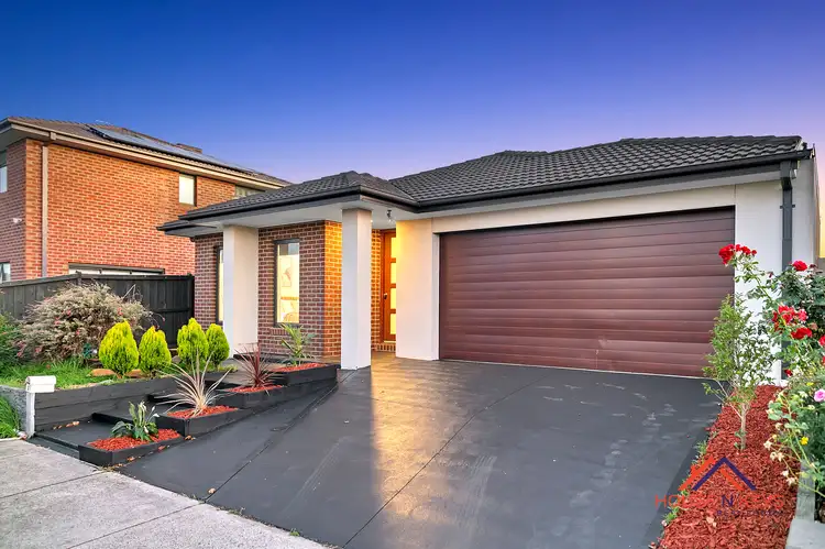 3 Hessian Place, Cranbourne West VIC 3977