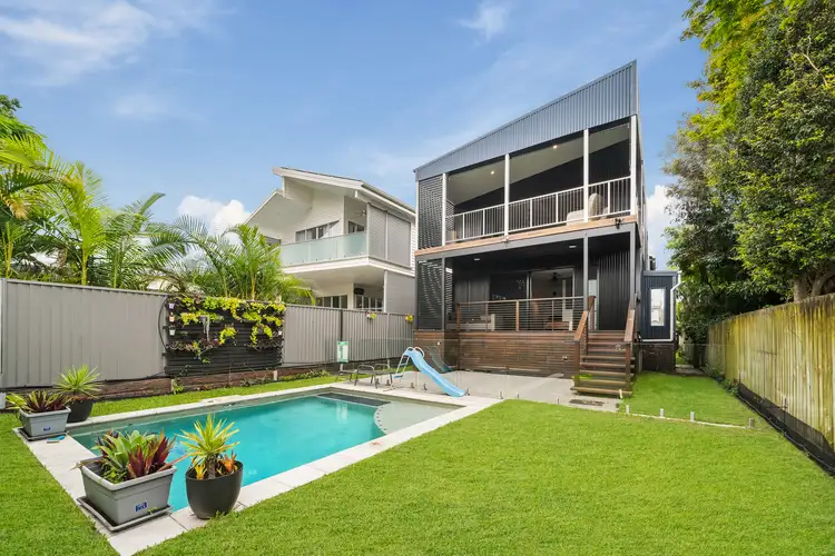 10 Murray Street, Sandgate QLD 4017
