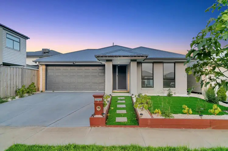 7 SPOT AVENUE, Wyndham Vale VIC 3024