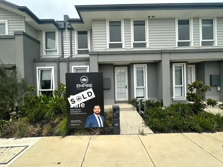 24 Portobello Boulevard, Clyde North VIC 3978