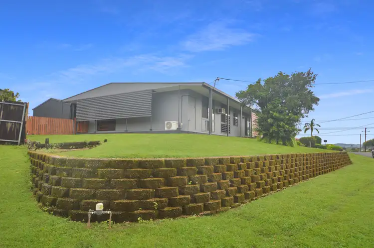 9 Bel Air Avenue, Belvedere QLD 4860