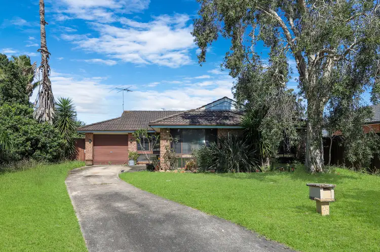 20 Howell Crescent