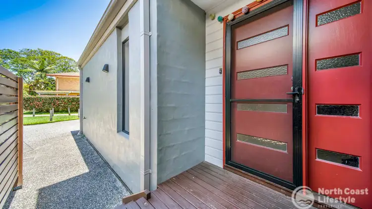 Fourth view of Homely apartment listing, 2/3 Bindaree Way, Ocean Shores NSW 2483