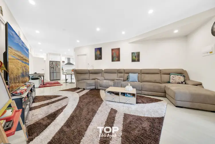 Third view of Homely unit listing, 4/5 Dortad Court, Hampton Park VIC 3976