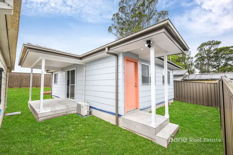 19a Conway Ave, Cambridge Park NSW 2747