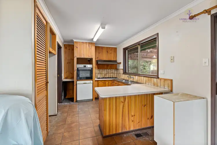 Seventh view of Homely house listing, 170 James Cook Drive, Endeavour Hills VIC 3802
