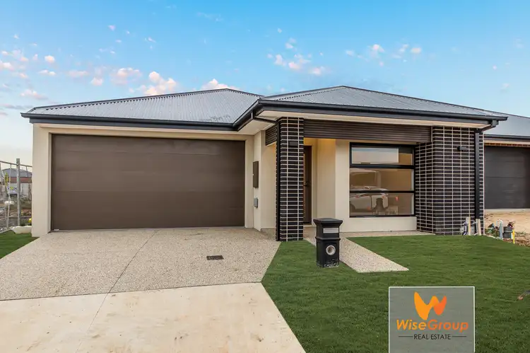 66 Reef Circuit, Clyde VIC 3978