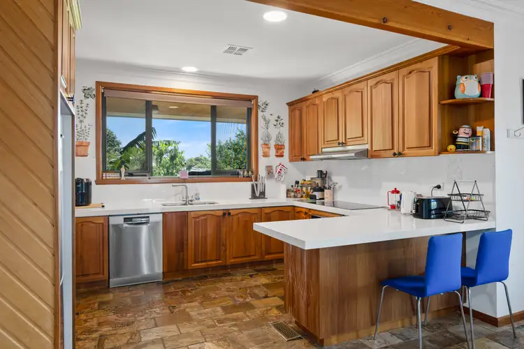 Fifth view of Homely house listing, 17 Peckover Court, Endeavour Hills VIC 3802
