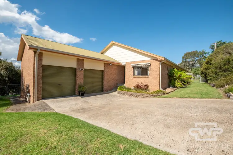 Second view of Homely house listing, 286 Meade Street, Glen Innes NSW 2370