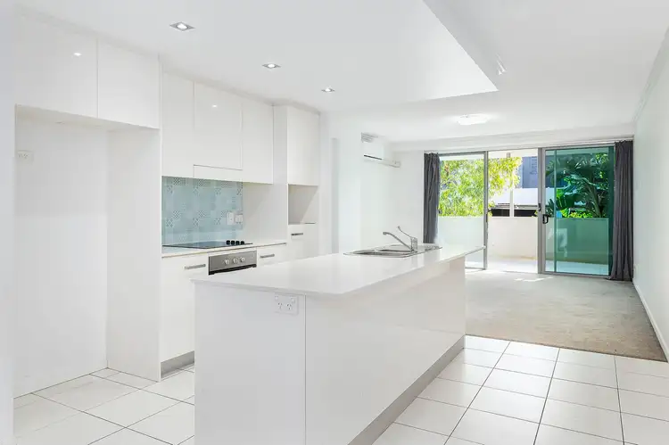 21/1 Gaven Crescent, Mermaid Beach QLD 4218