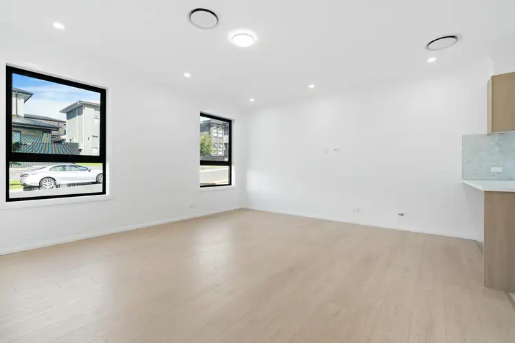 Second view of Homely house listing, 32 Fieldhouse Circuit, Campbelltown NSW 2560