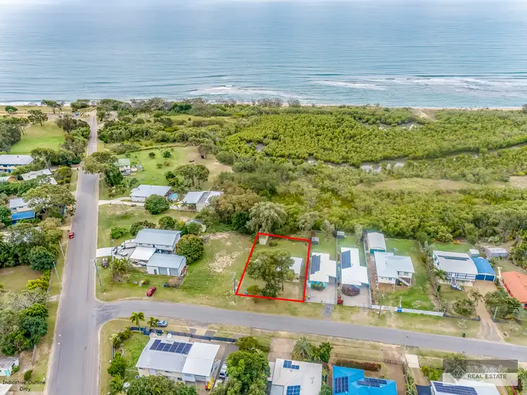 5 Kindt Street, Moore Park Beach QLD 4670