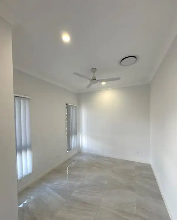 Seventh view of Homely house listing, 8 Windmill Place, Belivah QLD 4207