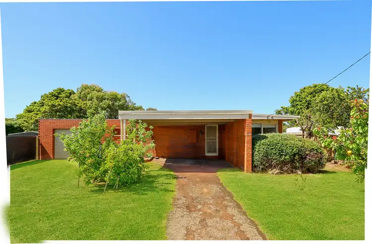 18 Donaldson Drive, Warrnambool VIC 3280