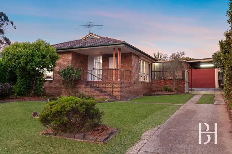 28 Wedding Drive, Wallan VIC 3756