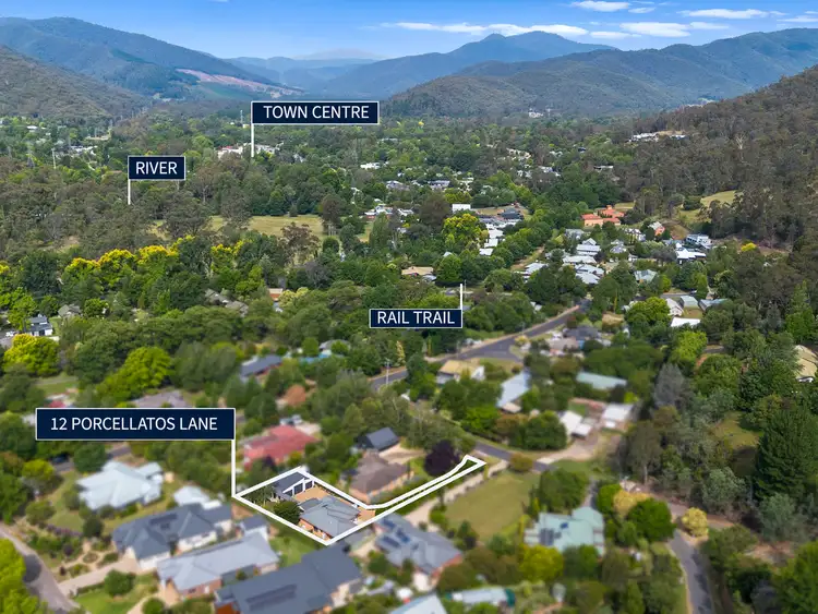 12 Porcellatos Lane, Bright VIC 3741