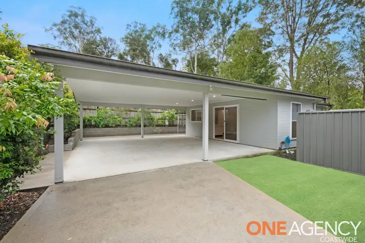 15A Roselands Avenue