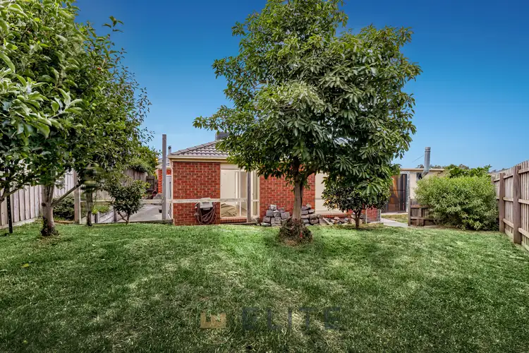 Sixth view of Homely house listing, 10 Oakgrove Drive, Narre Warren South VIC 3805