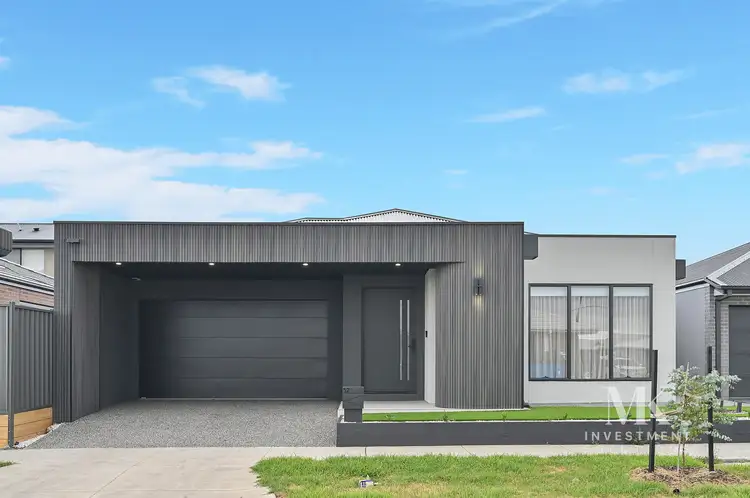 52 Mound Avenue, Donnybrook VIC 3064