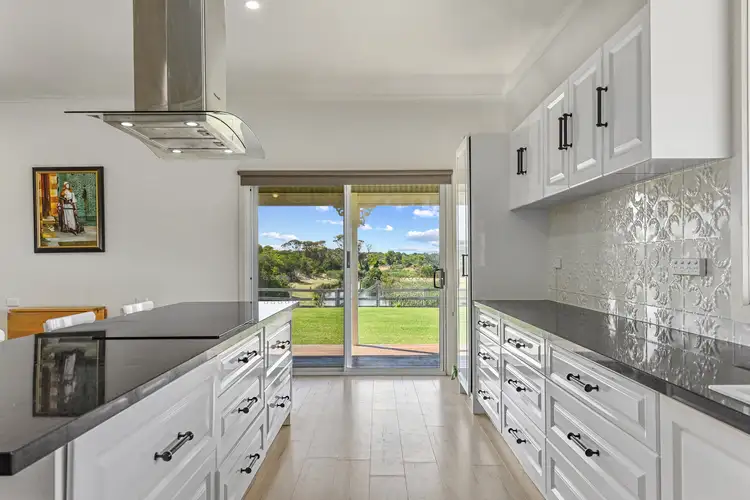 34 Iluka Road, Beachport SA 5280