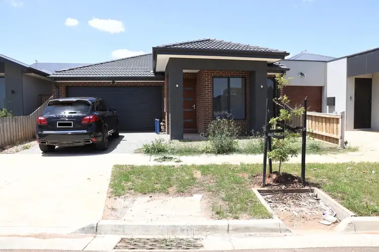 29 Frank Avenue, Truganina VIC 3029