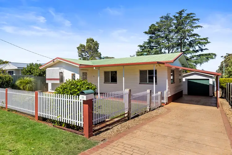 30 McCafferty Street, Wilsonton QLD 4350