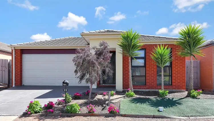 34 Mermaid Crescent, Wyndham Vale VIC 3024