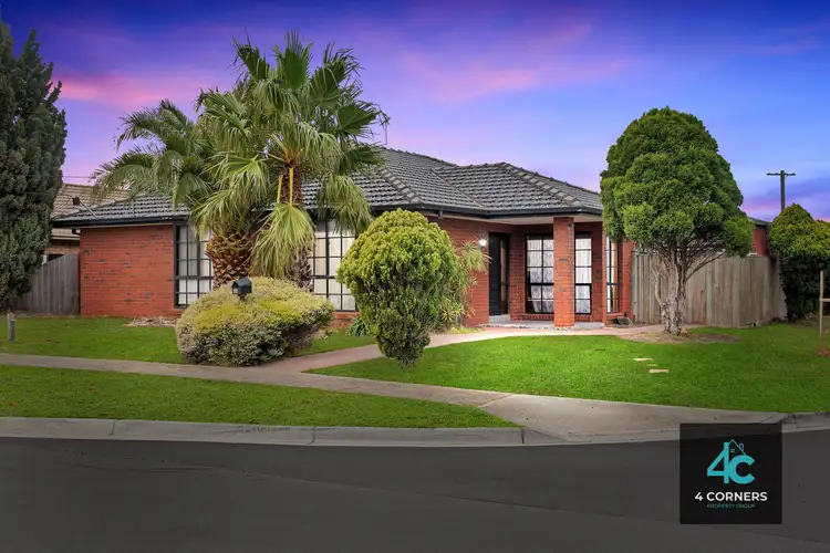 24 Dona Drive