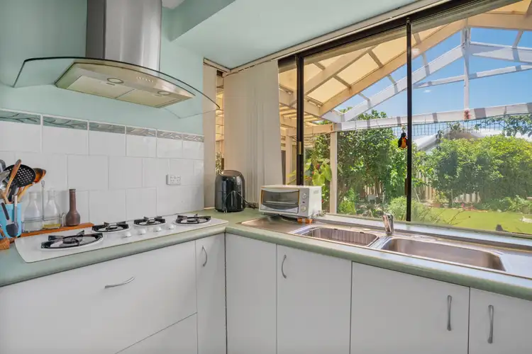 Sixth view of Homely house listing, 28 Nettleton Way, Safety Bay WA 6169