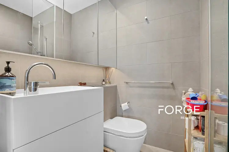 Sixth view of Homely apartment listing, 5804/70 Southbank Boulevard, Southbank VIC 3006