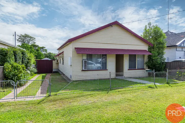 18 Charles Street, East Maitland NSW 2323