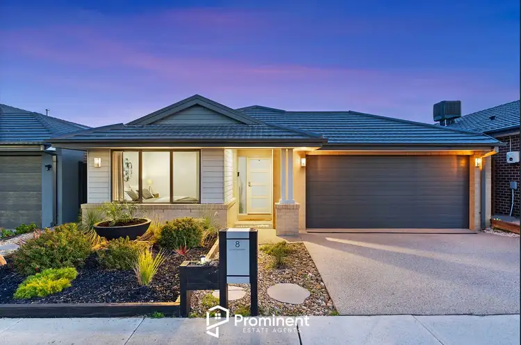 8 Lucid Crescent, Clyde VIC 3978